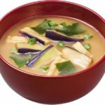 味噌汁の味噌の量は大さじ何杯?美味しく減塩する方法も紹介